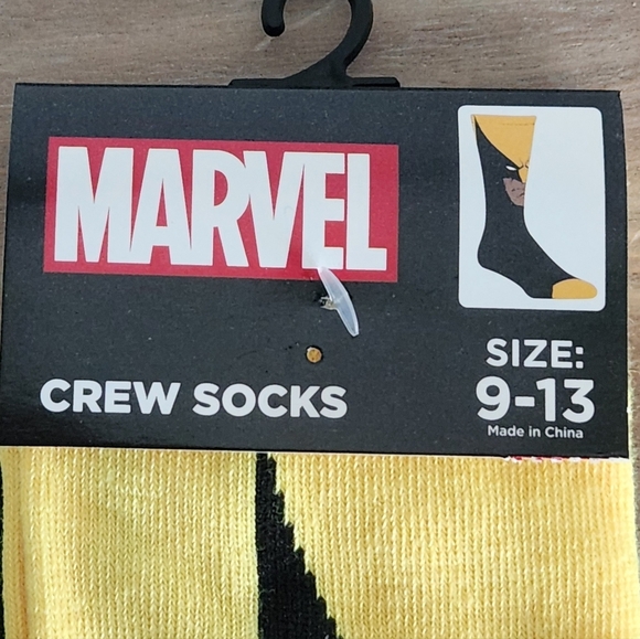 Marvel Crew Socks – 3 Pairs – Spiderman, Wolverine, Avengers – NWT  socks comics - Picture 6 of 11